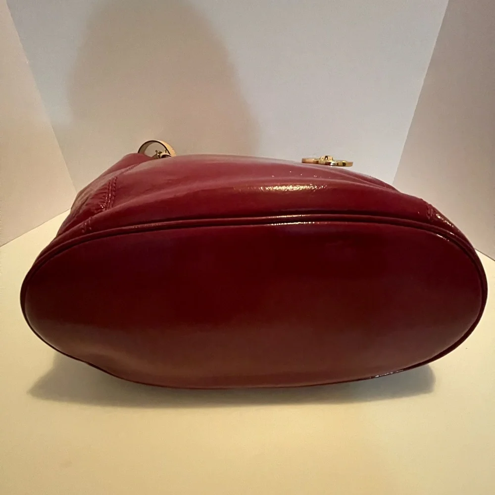Michael Kors Jet Set Burgundy Tote - Picture 6 of 8